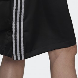 Sukienka sportowa Adidas Adicolor Classics Satin czarna- H33694