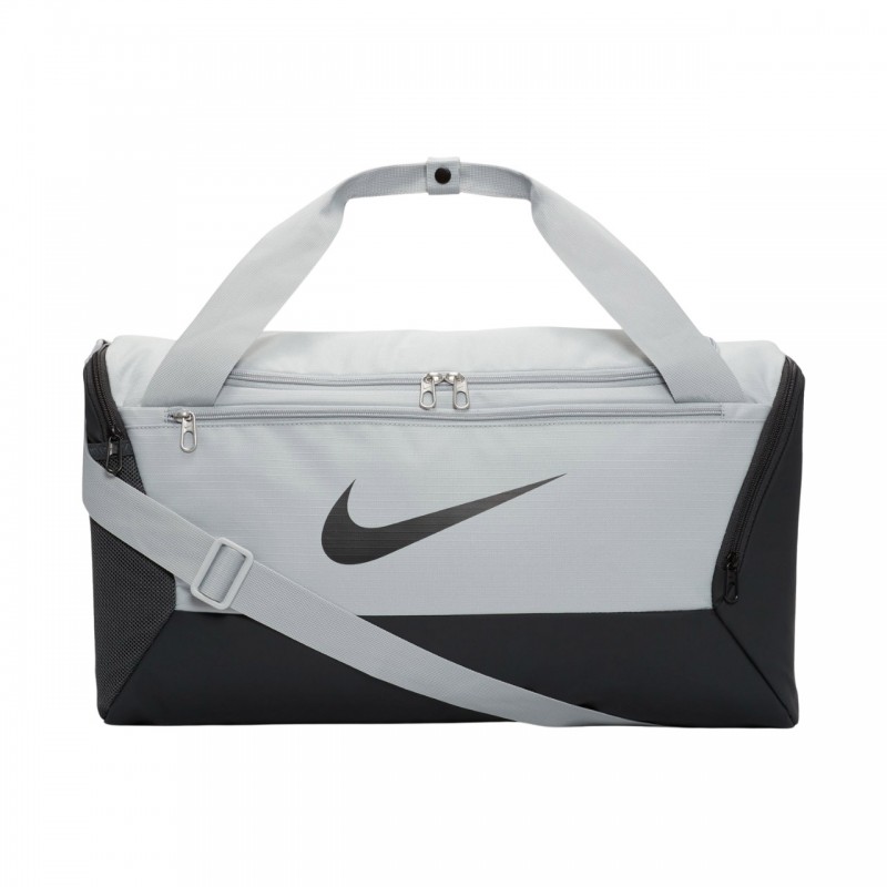 Torba Nike Brasilia S Duffel 9.0 szaro-czarna - BA5957 077 Torba Nike Brasilia S Duffel 9.0 szaro-czarna - BA5957 077
