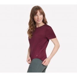 Koszulka damska Skechers Go Dri Swift Tee burgundowa - TS104